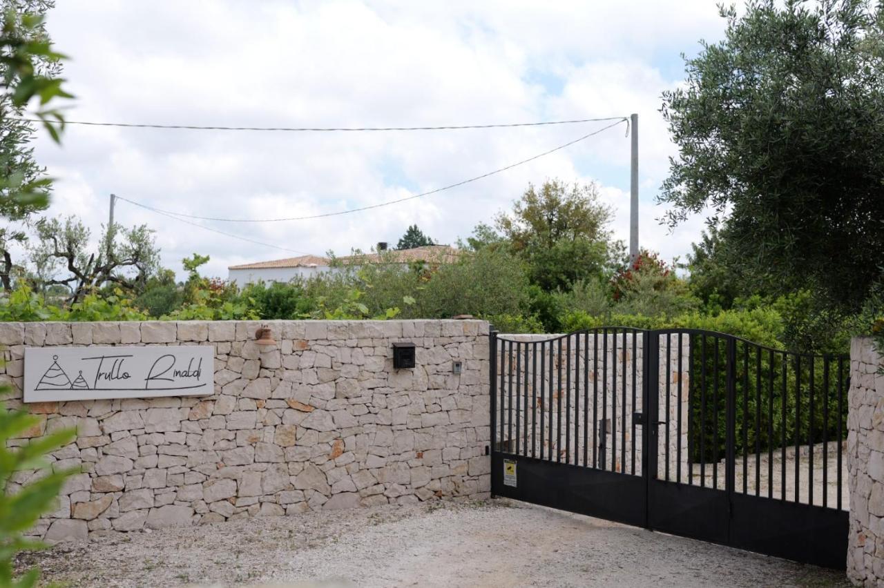 Trullo Rinaldi - Private Pool And Sauna Castellana Grotte Exterior photo