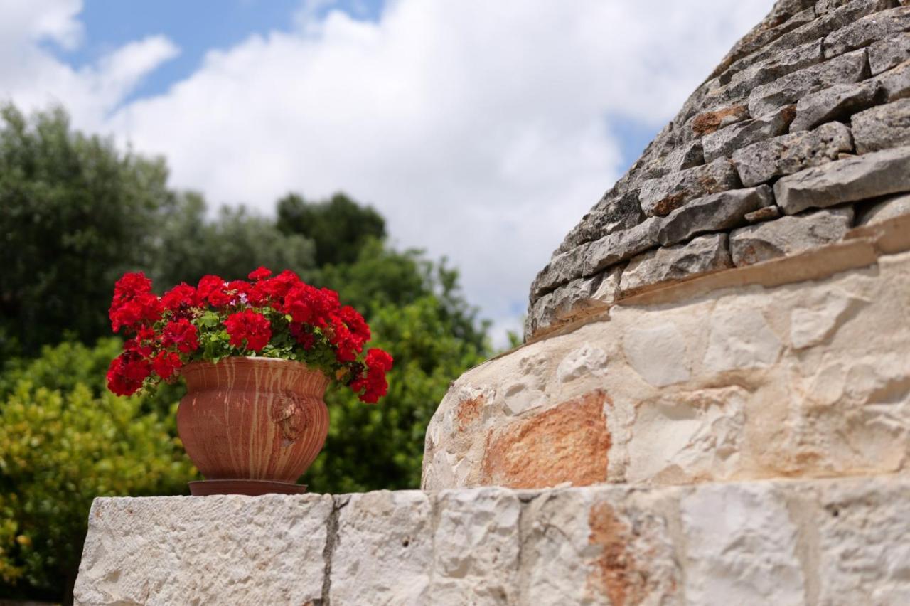 Trullo Rinaldi - Private Pool And Sauna Castellana Grotte Exterior photo